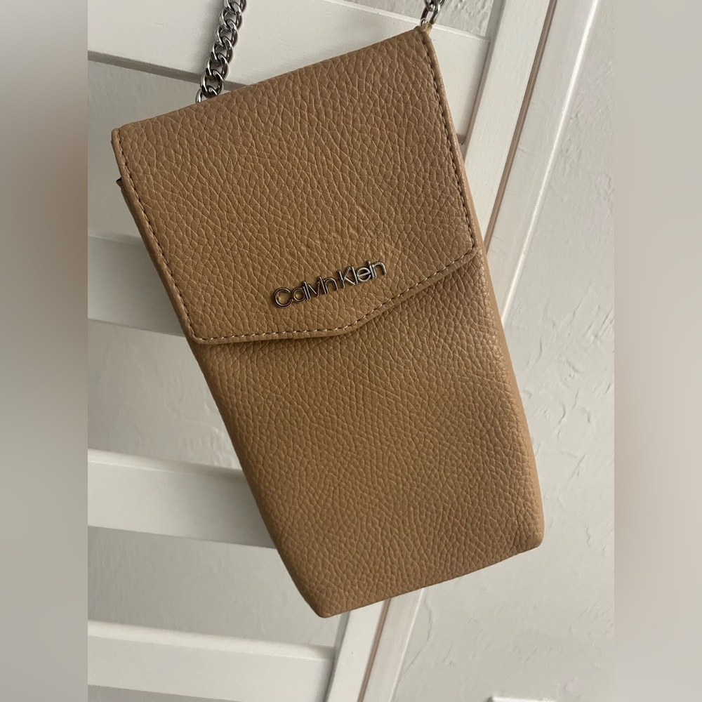 Calvin Klein crossbody